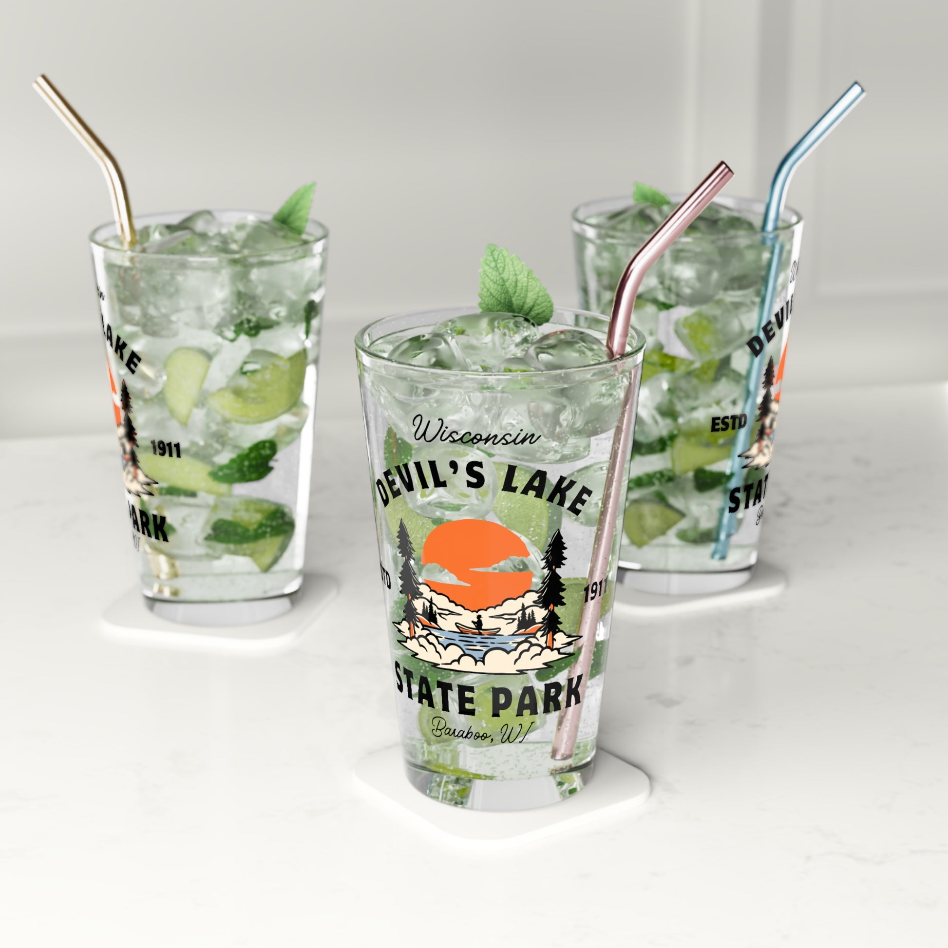 Devil’s Lake Pint Glass drink 