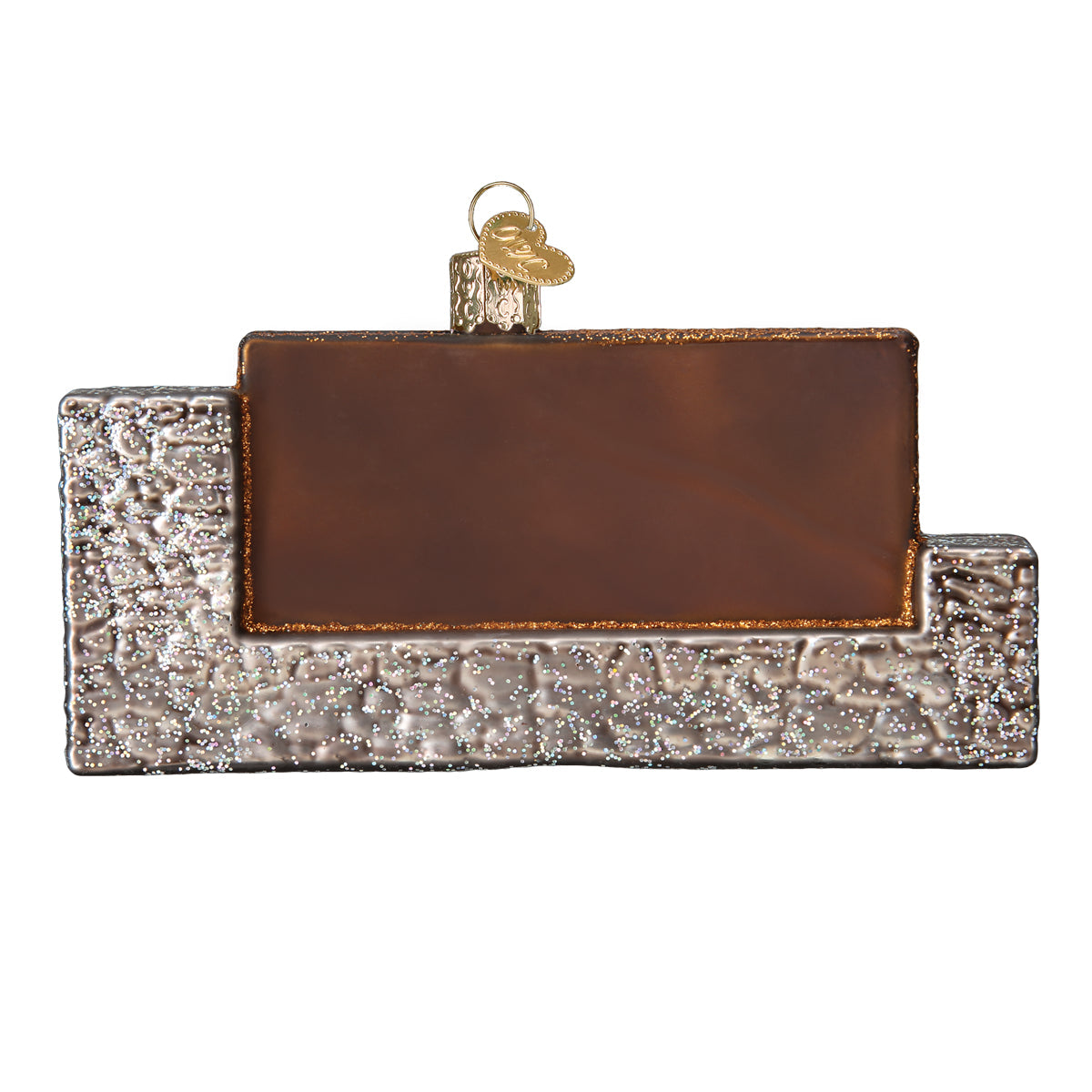 Decorative ornament resembling a park sign from beind.